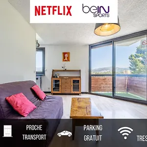 Appart N Suites: 1 Chambre Et Au Calme+ Parking+ Netflix Marseille